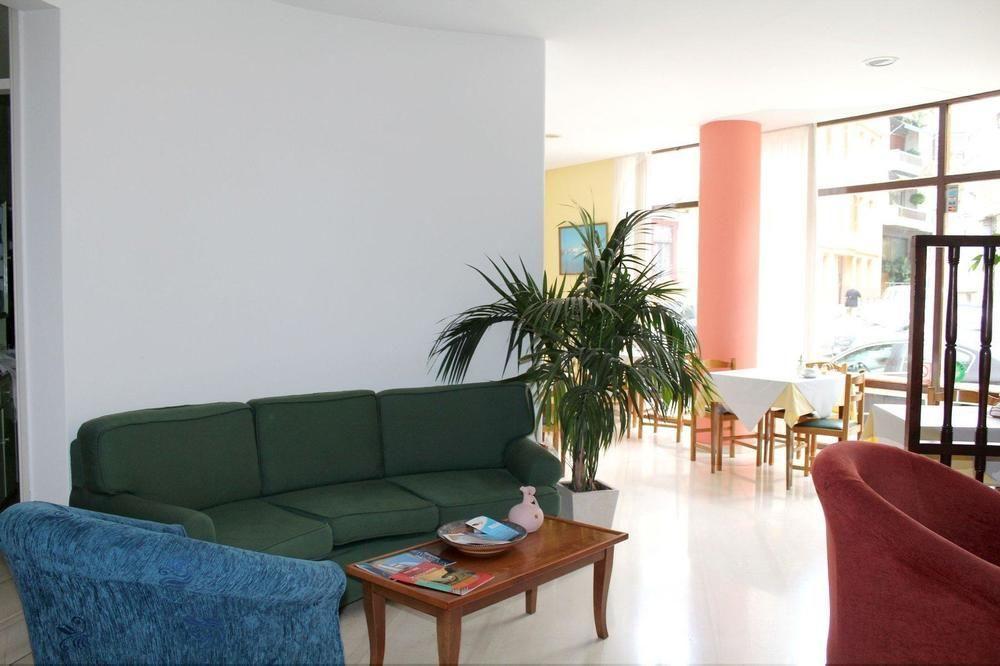 Nefeli Hotel Атина Екстериор снимка